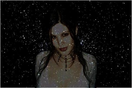 la tete dans les étoiles